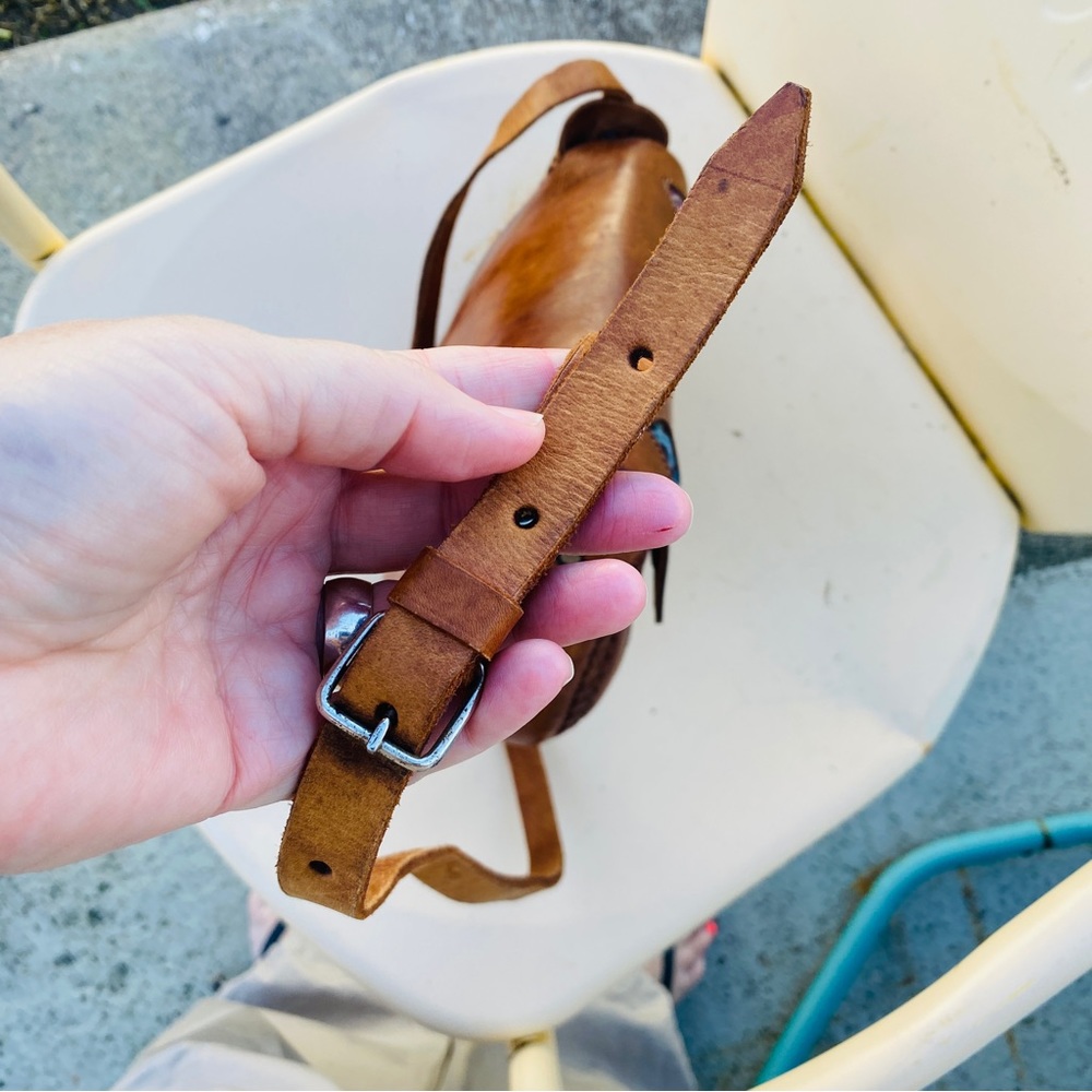 Tooled leather flap top brown crossbody bag handmade bohemian hippie - Picture 9 of 11